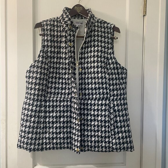 Kim Rogers Jackets & Blazers - Kim Rogers Quilted Vest Size XL with pockets